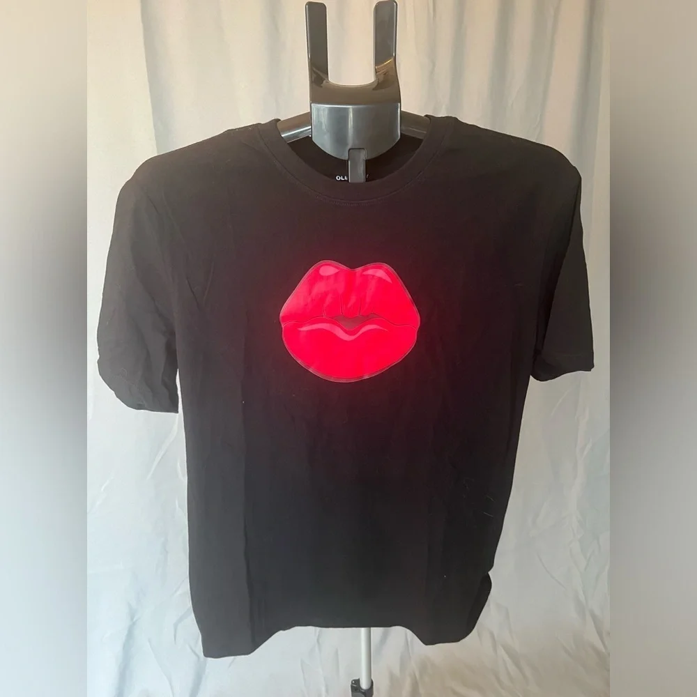 Pucker Up Lip Tee designed in house by Top Trend Ts ONE IF A KIND-old navy